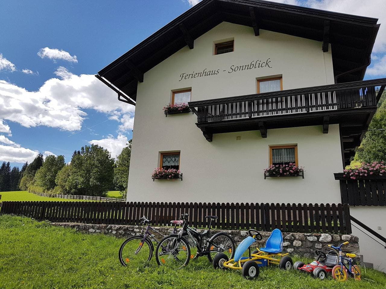 Foto 2 von 34: Ferienhaus - Sonnblick - nahe an der italienischen Grenze