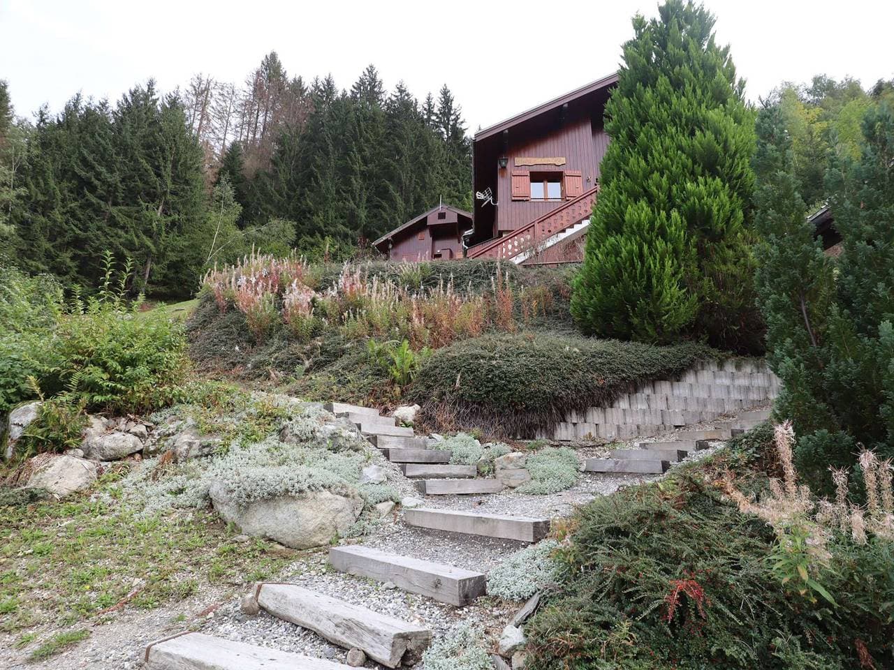 Ruhiges Studio mit Terrasse am Waldrand 1
