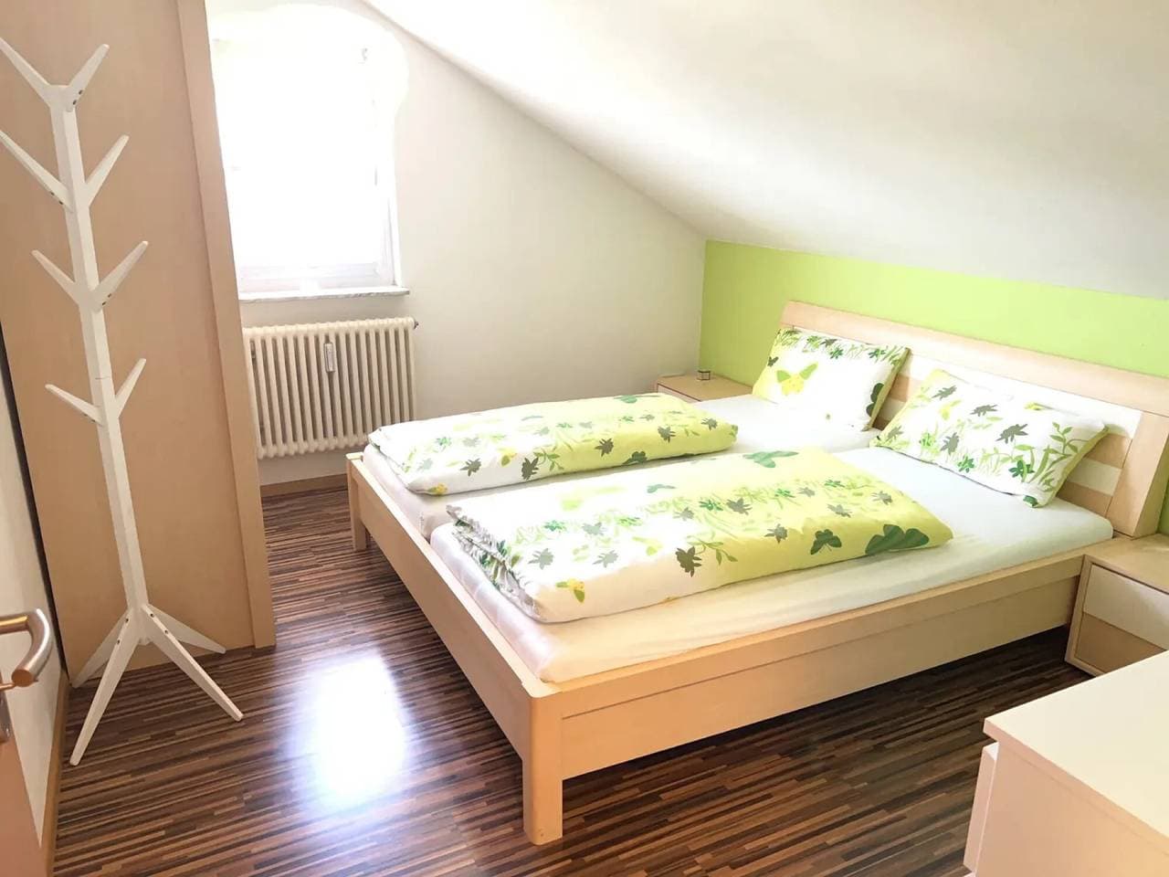 Foto 5 von 12: Apartment 'Schoeni' mit Balkon, WLAN und Klimaanlage