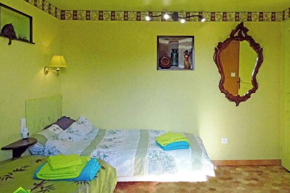 Foto 4 von 30: Komfortables 4-Sterne-Ardèche-Haus, klimatisierte Zimmer, pool, Panoramablick
