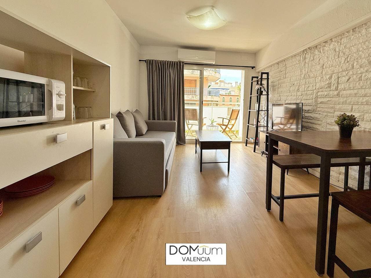 Foto 6 von 25: Studio charmant à Salou près de la plage avec terrasse, Wi-Fi, parking inclus, 4 couchages