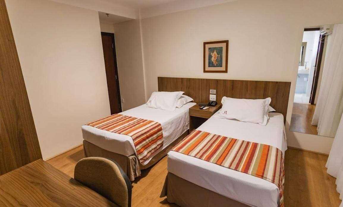 Foto 2 von 5: Deluxe Double Room (2 Adults + 1 Child)