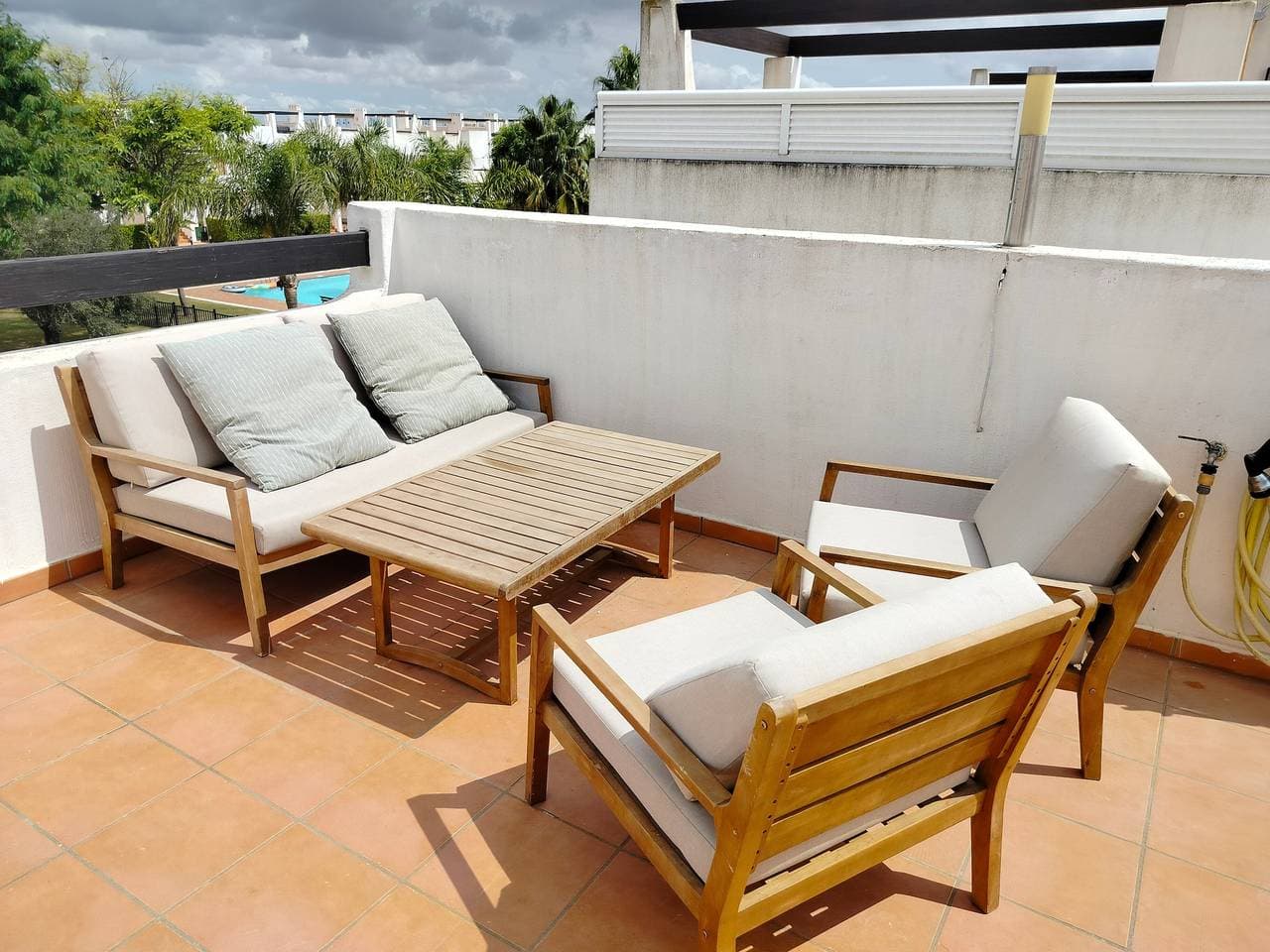 Foto 2 von 22: Ferienwohnung für 4 Personen mit Pool