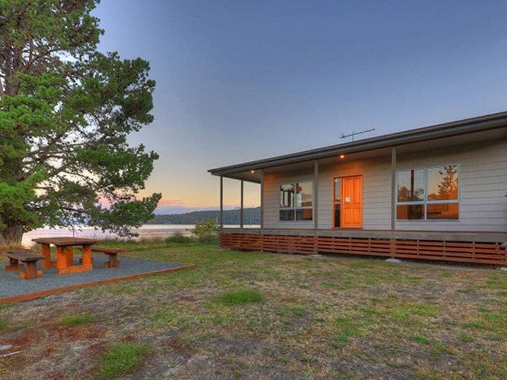 Foto 3 von 21: Tides Reach- Luxus mit absoluter waterfrontage