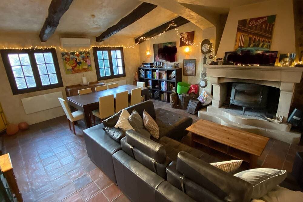 Foto 7 von 30: Animaux Acceptés, Villa Familiale Privée Avec Piscine, Parking et Charme