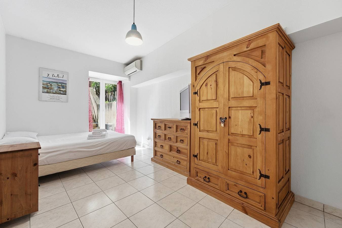 Foto 8 von 10: Ferienwohnung für 4 Personen mit Terrasse