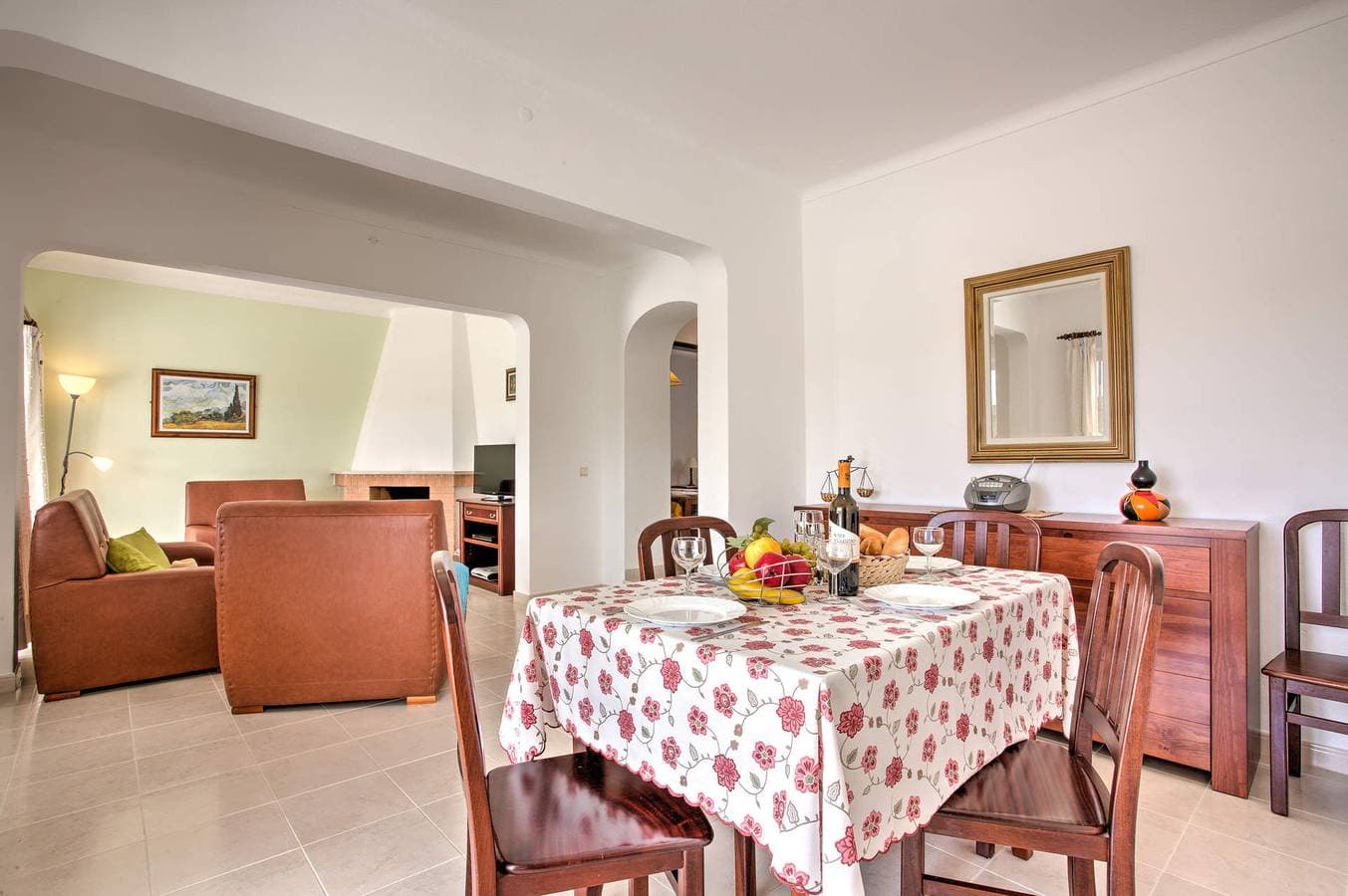 Foto 13 von 30: Villa für 4 Personen mit Garten