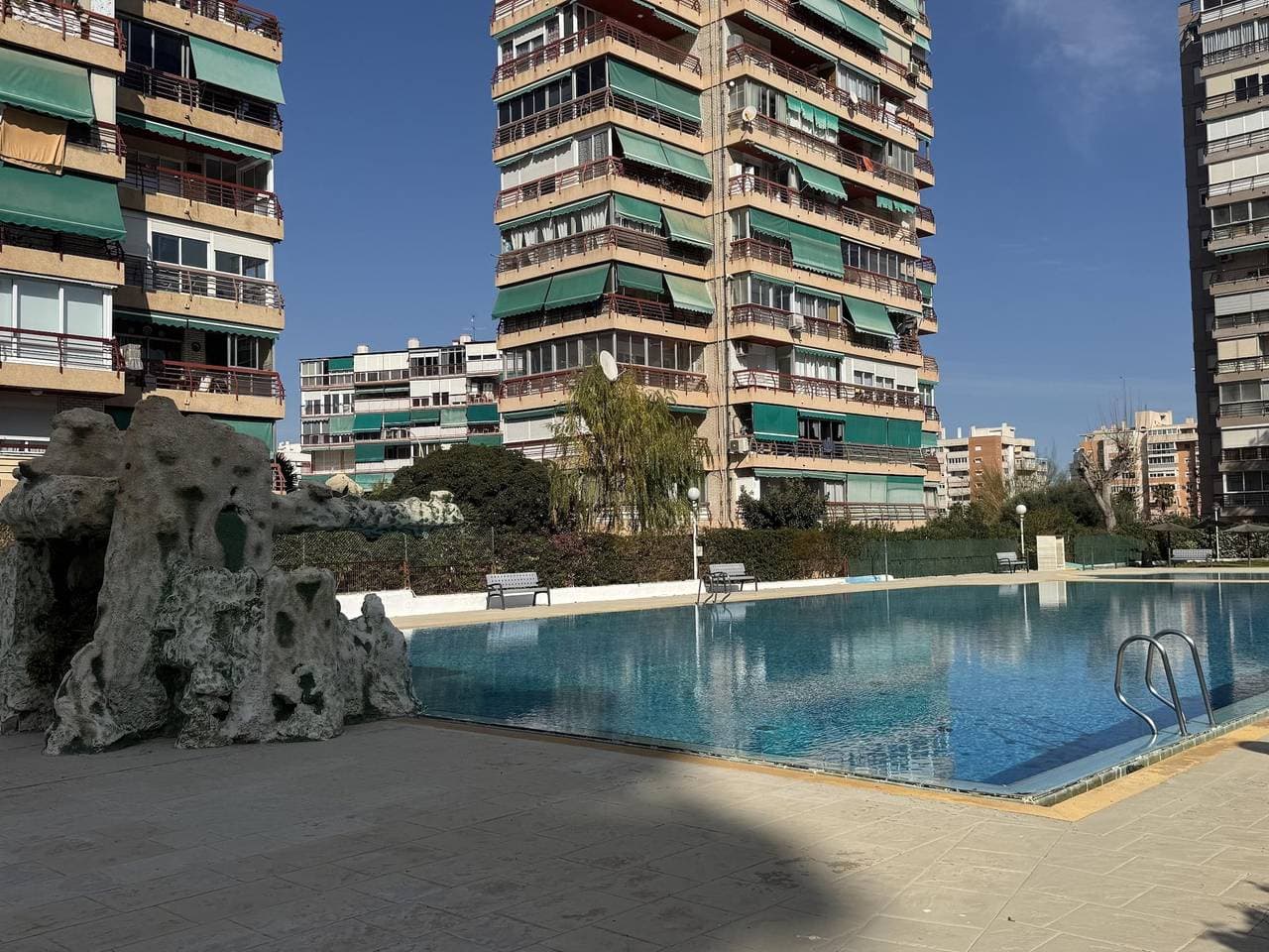 Foto 4 von 40: Ferienwohnung für 5 Personen mit Pool