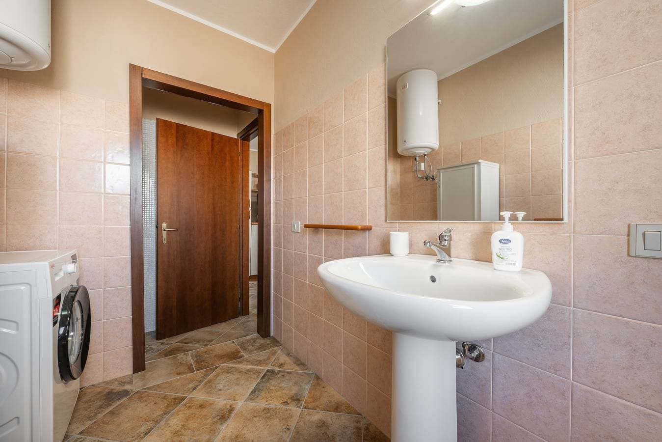 Foto 13 von 19: Ferienhaus 'Le Sabbie Bianche' mit privater Terrasse und Klimaanlage