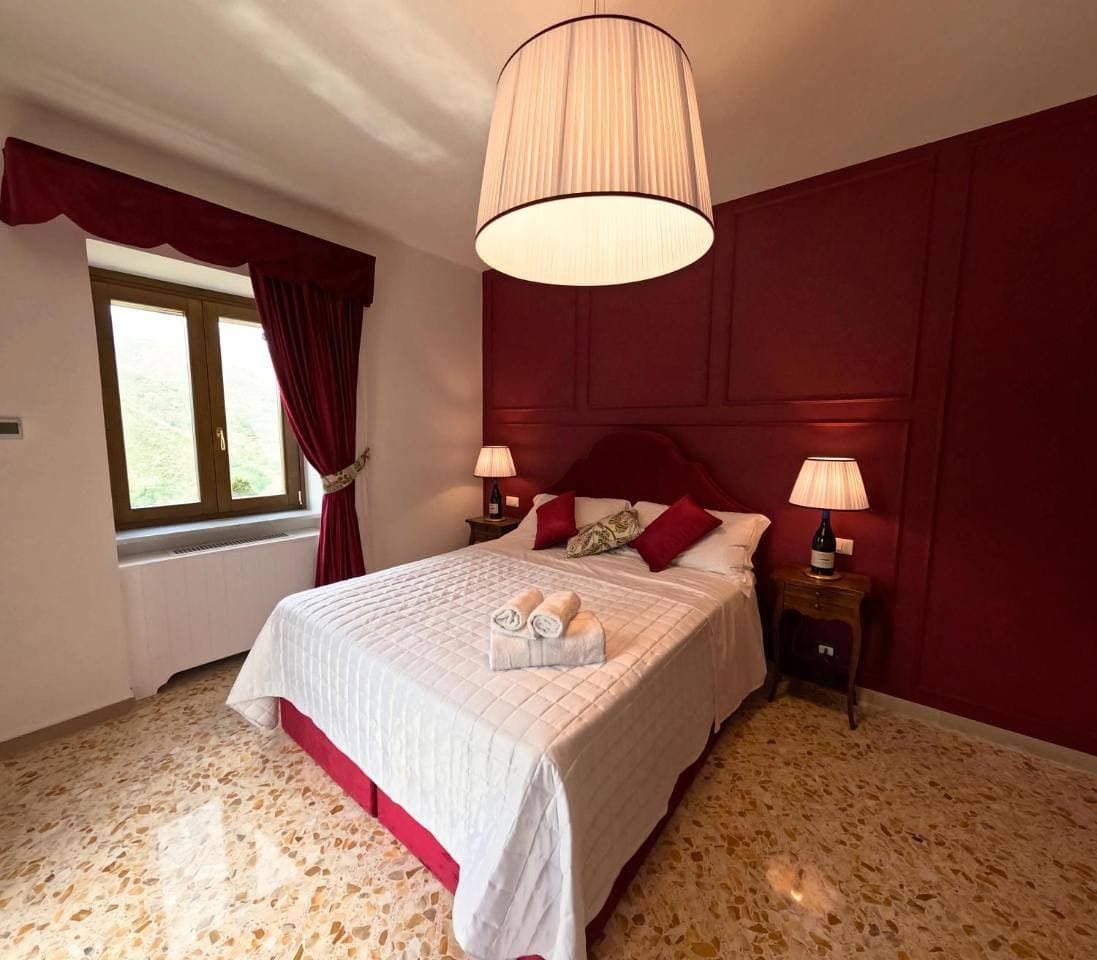 Foto 8 von 13: Large Double Room