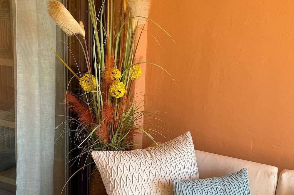 Foto 5 von 30: Casares Beach Doña Julia Golf Apartment With Private Garden Direct Pool Access