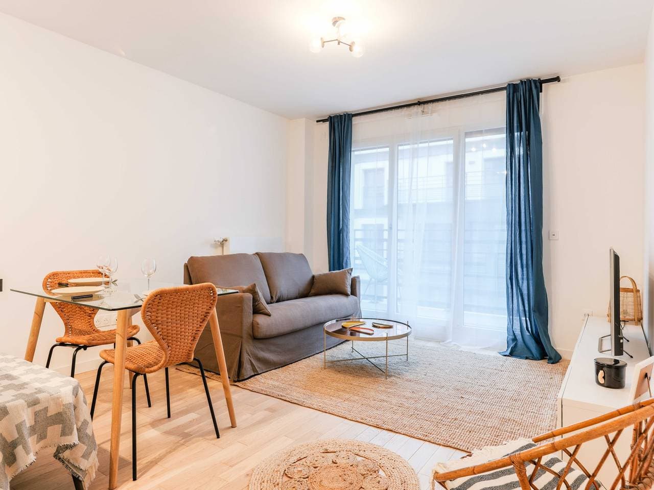 Stilvolles Appartement - Flohmarkt 1