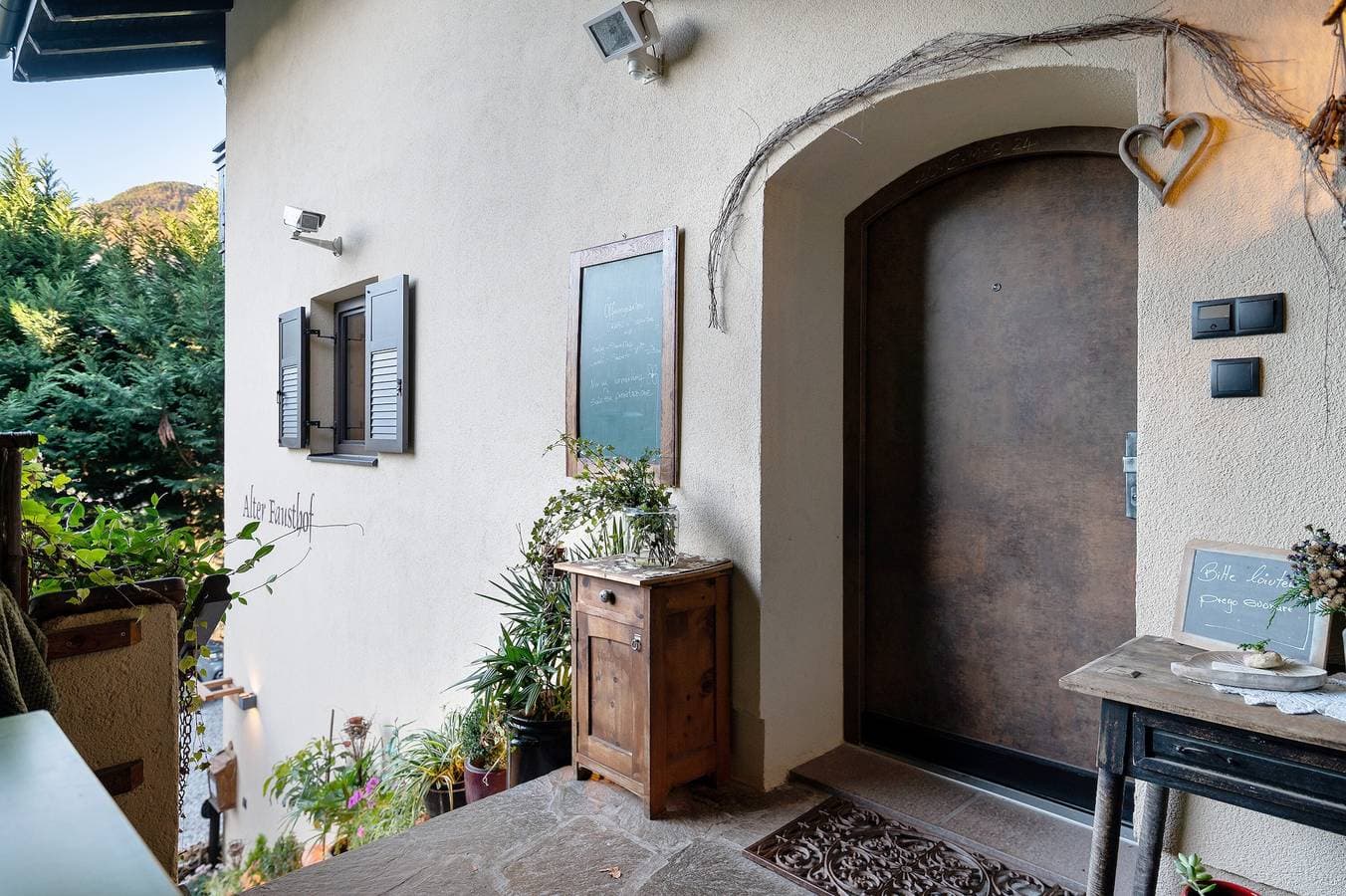 Foto 7 von 34: Zimmer 'Alter Fausthof , Lona“Wi-Fi