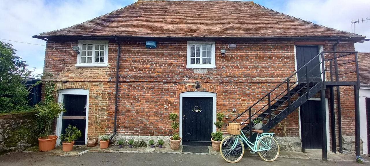 Plumpton Barn 1