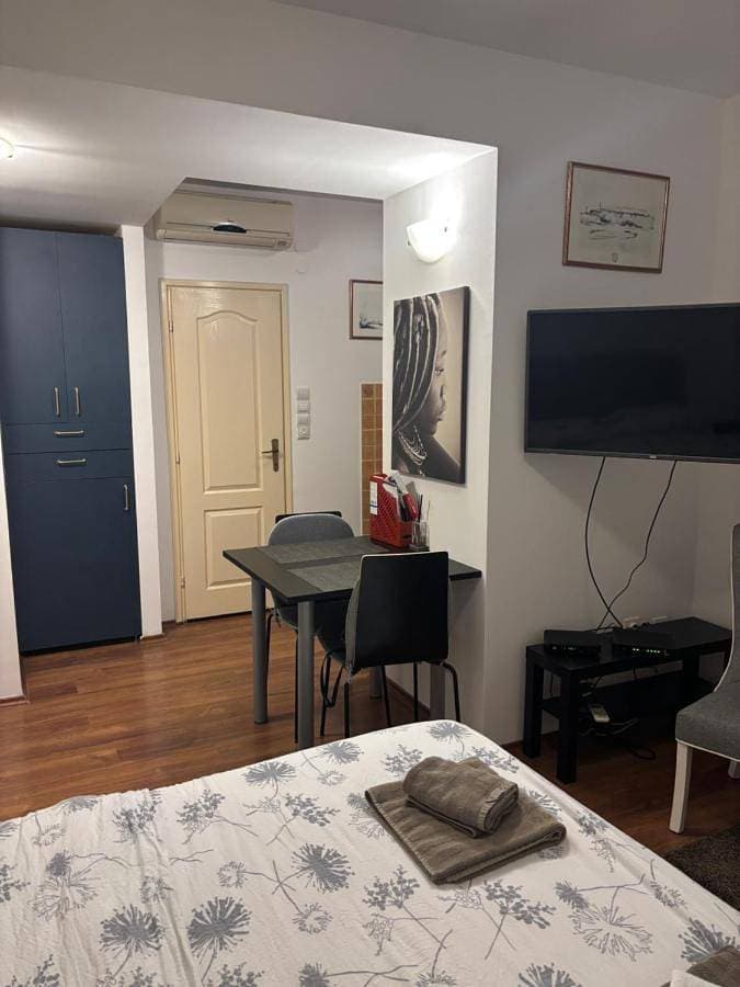 Foto 2 von 23: One-Bedroom Apartment