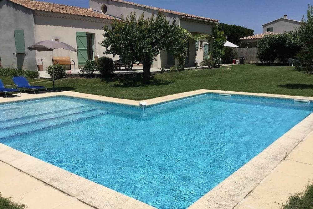 Hübsche Vermietung mit privatem Pool in dem Dorf Mouriès, Alpilles 1