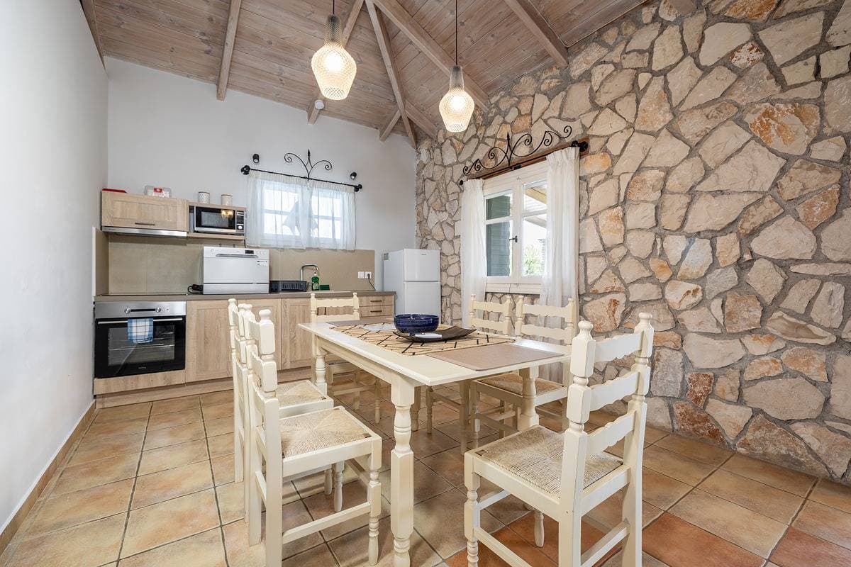 Foto 4 von 32: Villa Helona with Private Pool