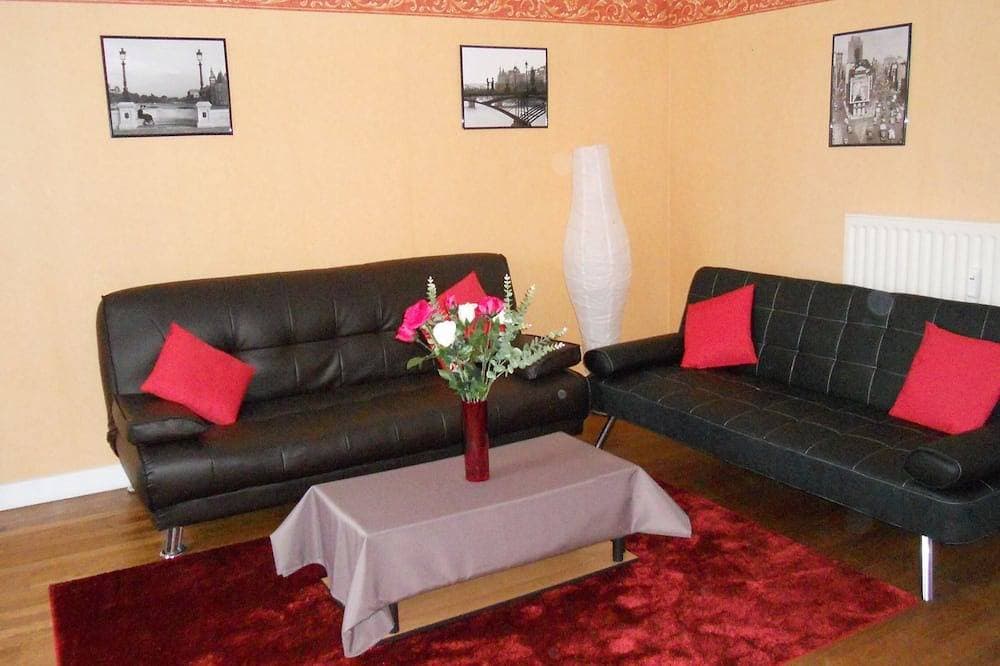 Foto 7 von 24: Wohnung F3: 85 m2 mit 2 Schlafzimmern, Wohnzimmer, Küche, Badezimmer ...