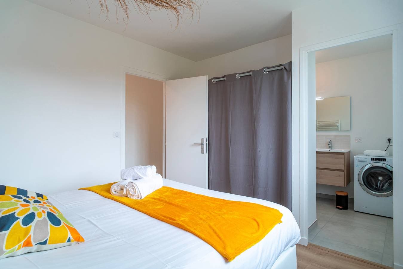 Foto 6 von 23: Ferienwohnung für 4 Personen mit Whirlpool