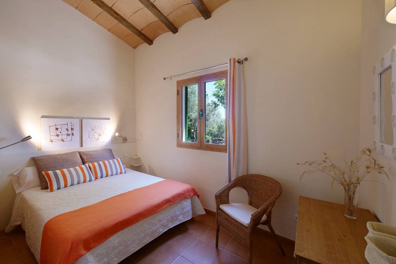 Foto 10 von 26: Casa Son Fornes mit Pool, WLAN, Garten und Terrasse; Parkplatz vorhanden
