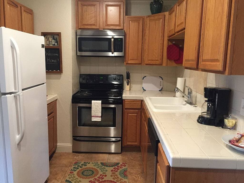 Foto 4 von 20: Gesamter Fresno / Clovis Bungalow mit 2 Schlafzimmern