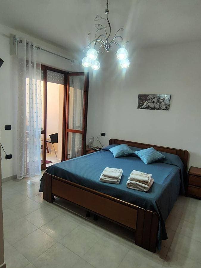 Foto 4 von 56: Two-Bedroom Apartment