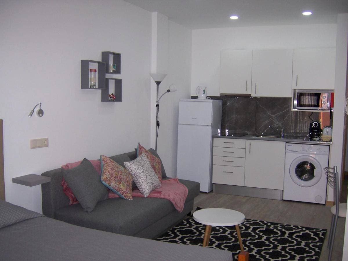 Foto 4 von 15: Studio Apartment