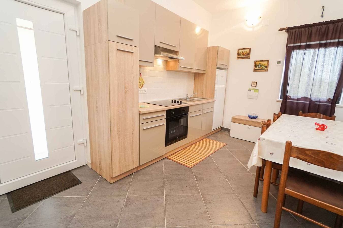Foto 12 von 31: Ferienwohnung mit großer Terrasse