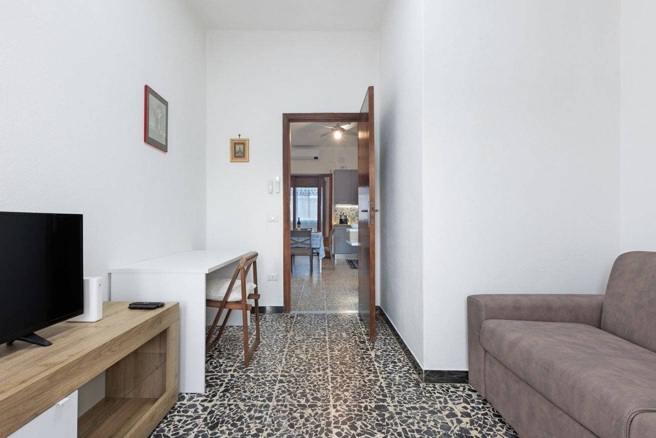 Foto 2 von 25: Ferienwohnung für 4 Personen mit Balkon/Terrasse