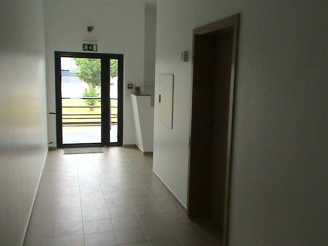 Foto 13 von 17: Family Room with Private Bathroom
