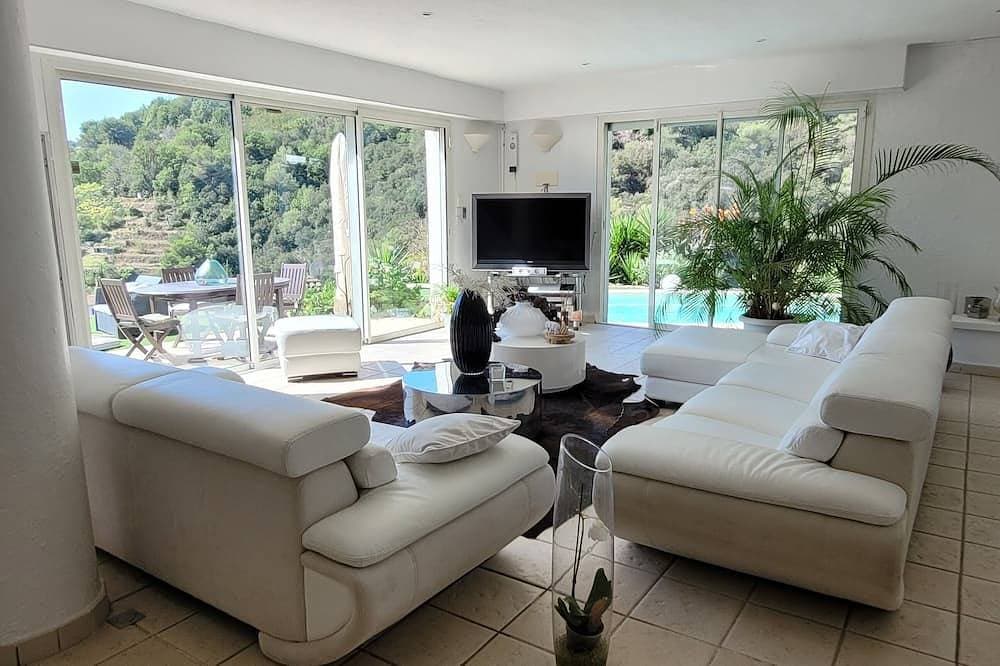 Foto 12 von 30: L'etoile de Nice et son Chalet