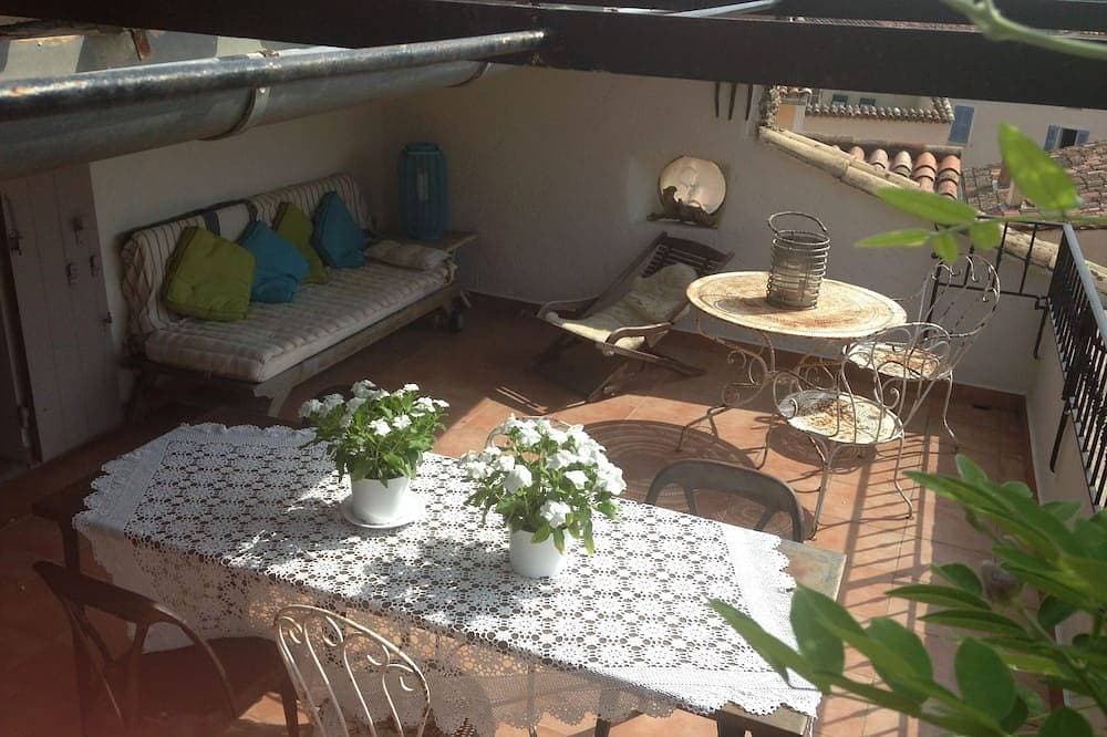 Foto 8 von 8: Altes Dorfhaus mit außergewöhnlicher Südterrasse