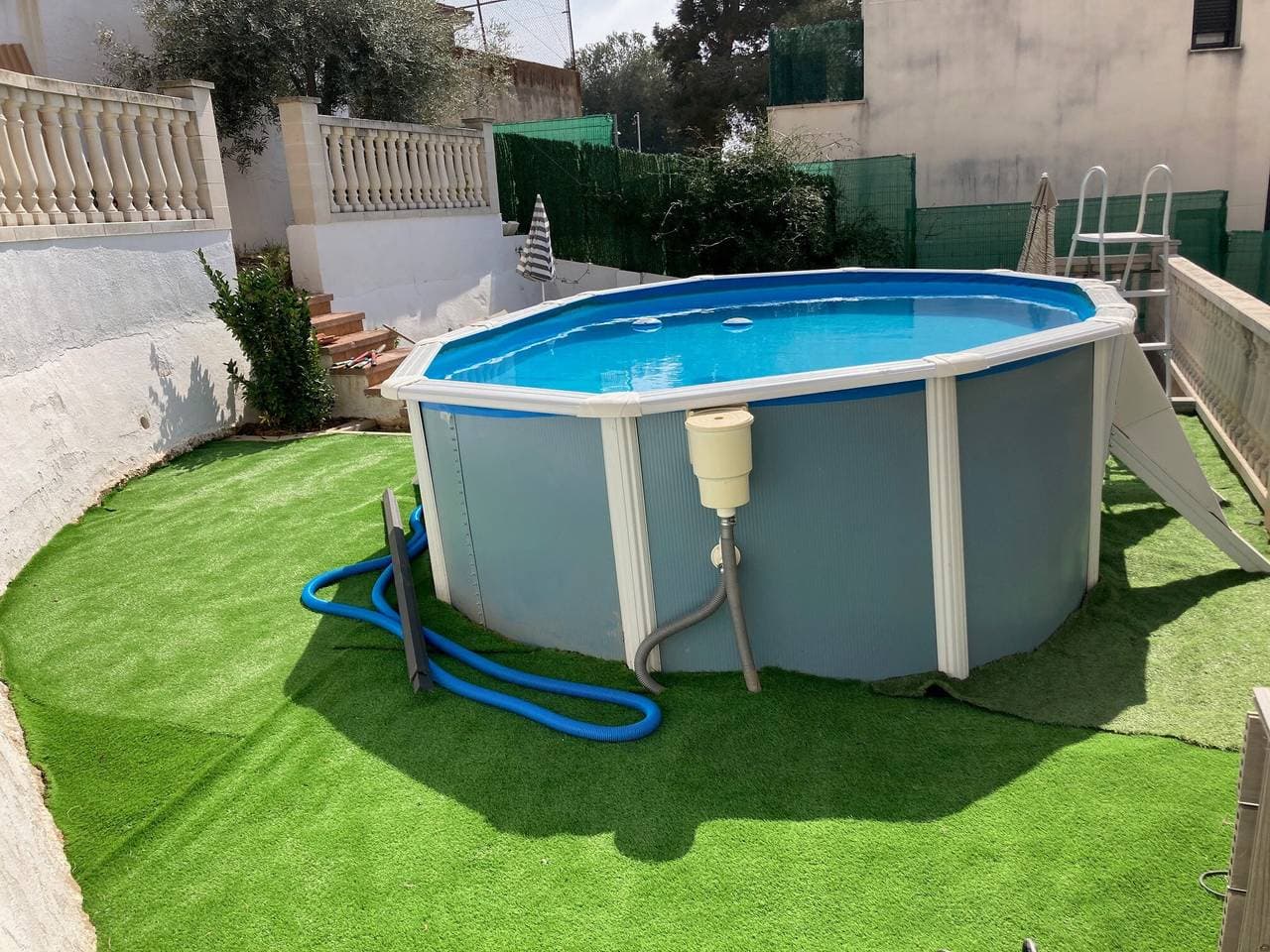 Foto 2 von 33: Ferienhaus "Lola's Beach House" mit Meerblick, Privatem Pool und WLAN