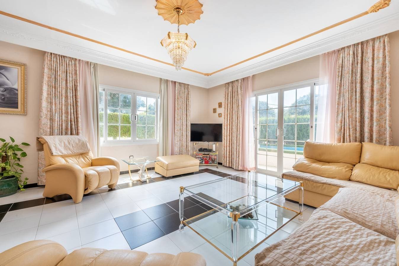 Foto 6 von 26: Villa "Son Ferrer" mit Garten, Pool, WLAN und Klimaanlage