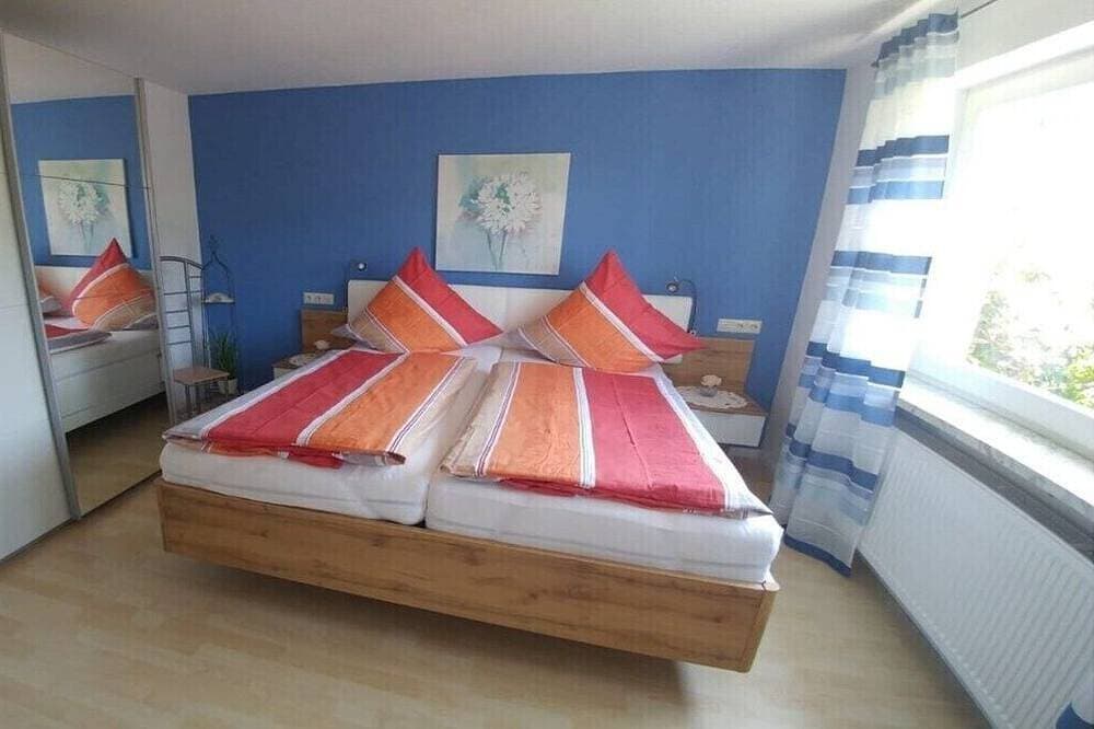 Foto 2 von 24: Ferienwohnung mit 2 Schlafzimmer