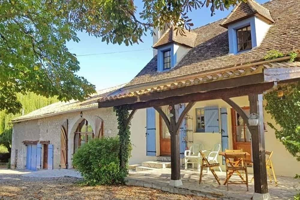 Foto 11 von 30: Luxurious farmhouse property with chic barn conversion & fabulous pool