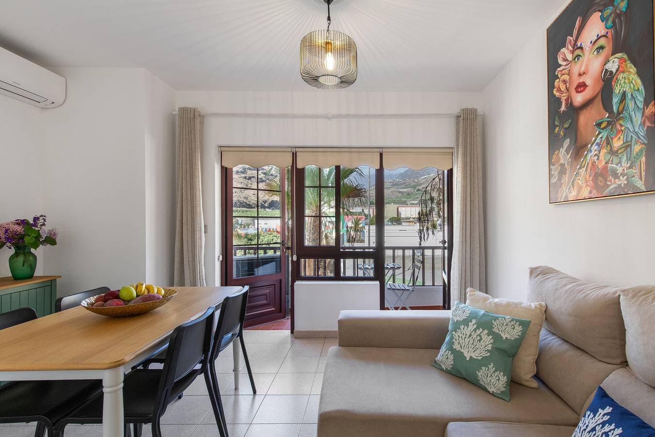 Foto 2 von 29: Ferienwohnung 'Orion Beach' mit Meerblick, privater Terrasse und Wi-Fi