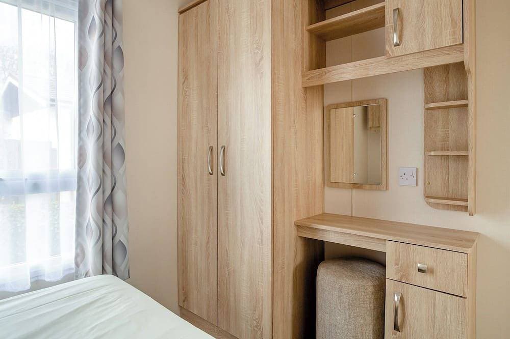 Foto 2 von 8: 2 Schlafzimmer Unterkunft in Charmouth