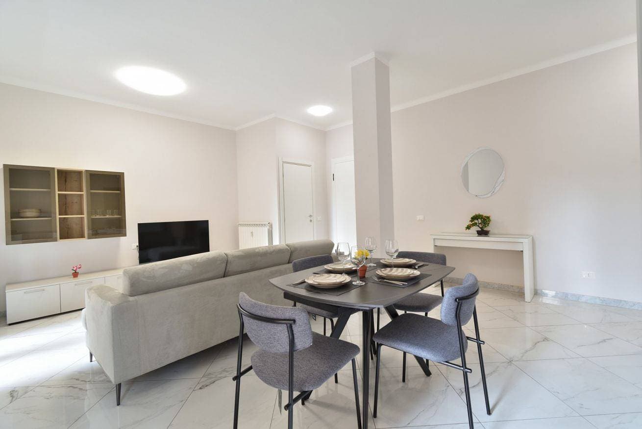 Foto 7 von 34: Ferienwohnung für 4 Personen mit Balkon/Terrasse