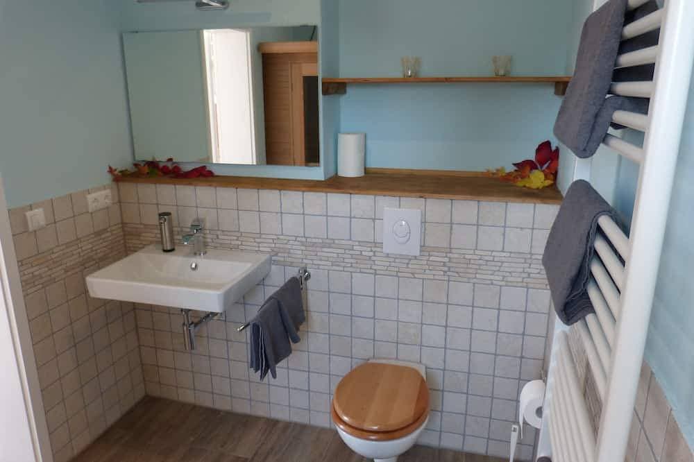 Foto 5 von 30: Gemütliche FeWo (2+2) mit Wellnessfaktor im Seenparadies - Langes Haus Lychen