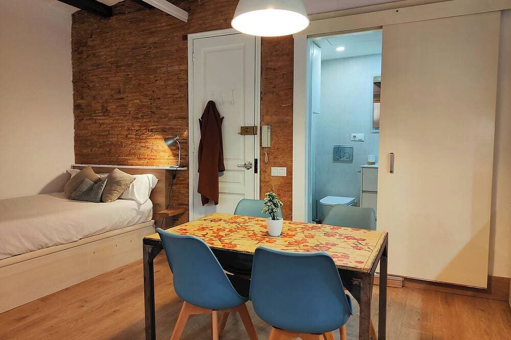 Foto 4 von 22: Best location in El Born, modern & super comfy