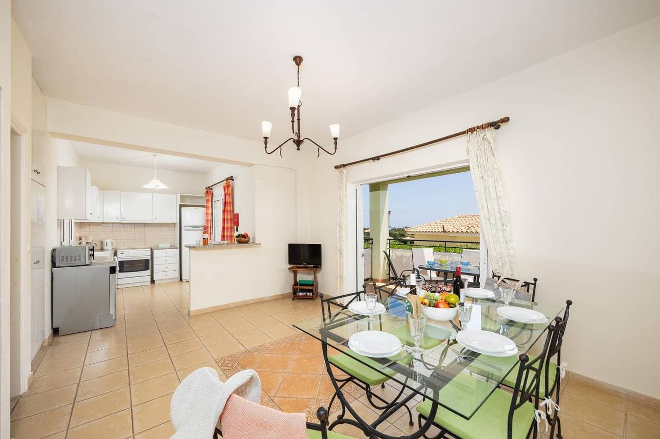 Foto 13 von 41: Villa für 6 Personen mit Balkon