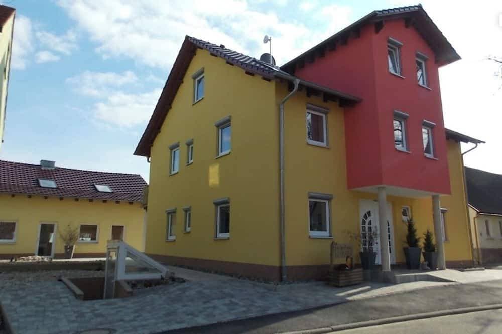 Foto 5 von 10: Moderne Ferienwohnung mit Küche