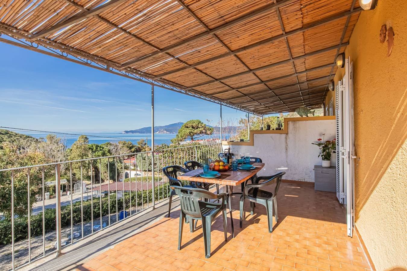 Foto 4 von 30: Ferienhaus für 5 Personen mit Terrasse