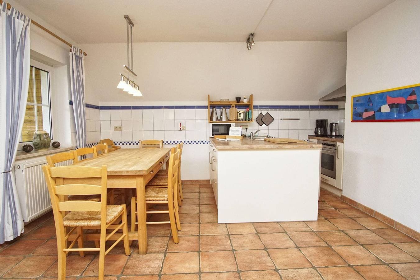 Foto 13 von 34: Landhaus Wildrose FeWo Og+Dg: Balkon, ruhige Lage
