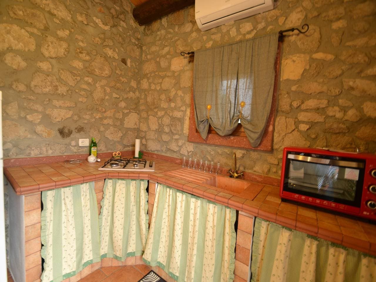 Foto 10 von 29: Cottage a Calasetta in Sardegna con giardino