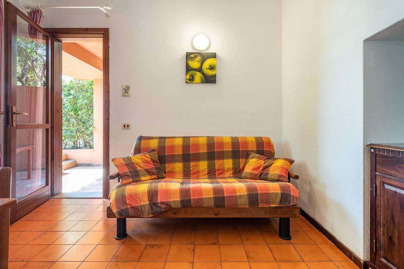 Foto 5 von 26: Strandnahes Bungalow in Ferienanlage – Villetta Accu is Prezzus E