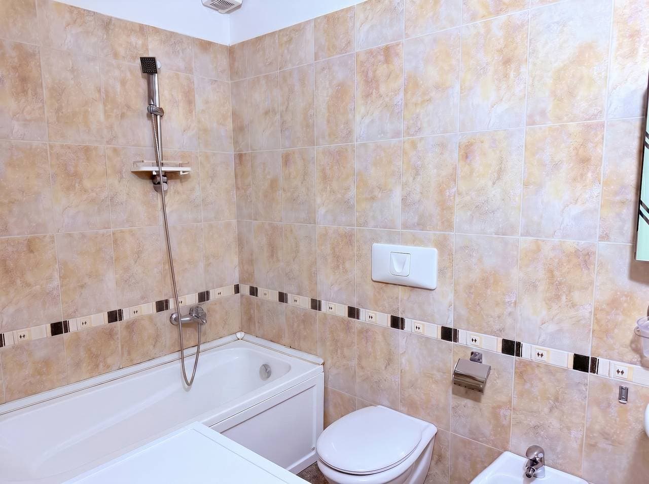 Foto 7 von 34: Ferienwohnung für 6 Personen mit Balkon