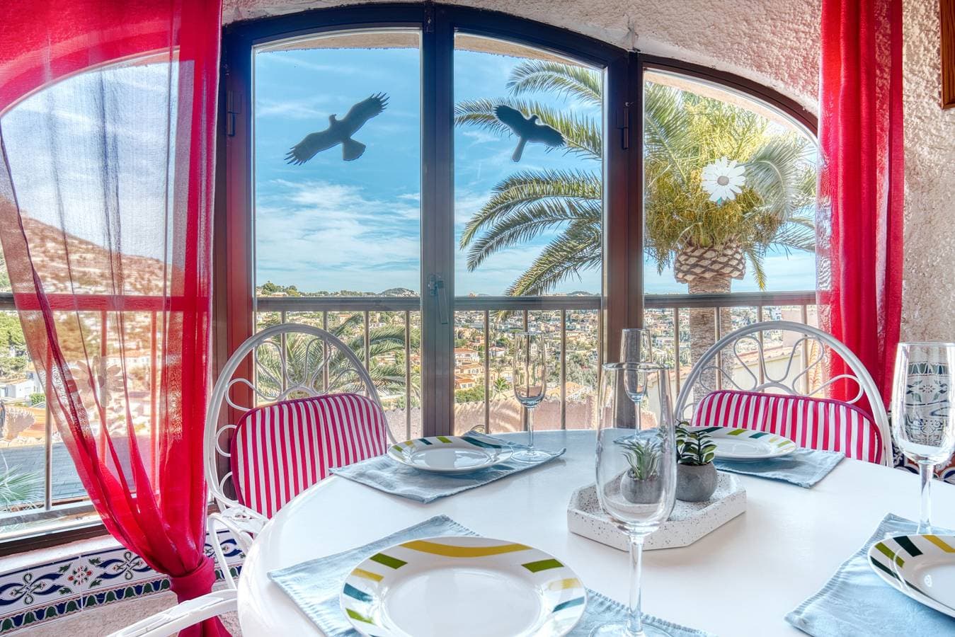 Foto 4 von 34: Villa "Bodine" mit Meerblick, Gemeinschaftspool & WLAN