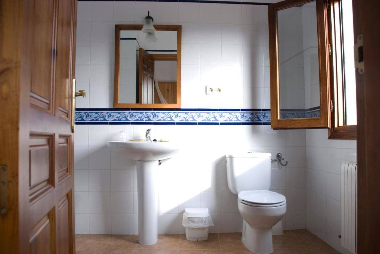 Foto 5 von 9: Standard Double Room